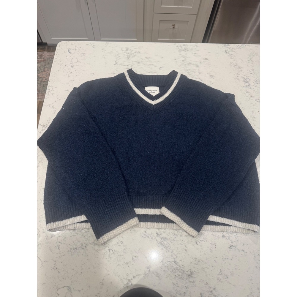 Abercrombie & Fitch Navy Blue Varsity‎ Stripe V-Neck Sweater Womens Size M
